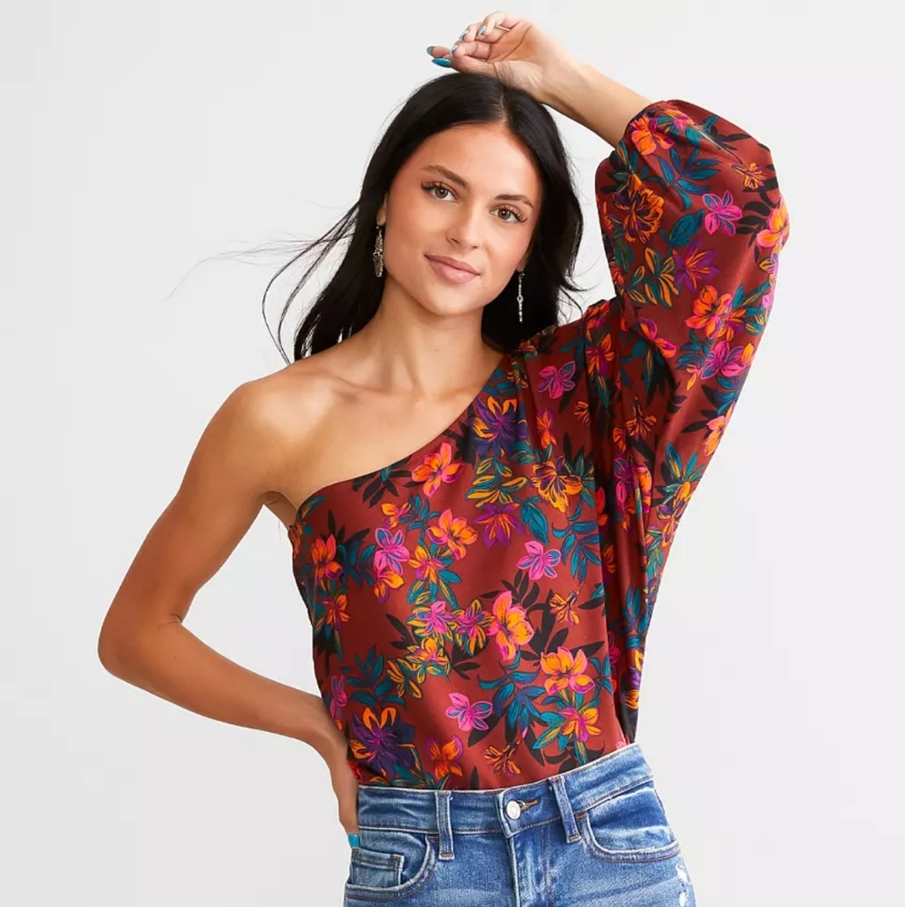Asymmetrical Red Floral Blouse with One-Shoulder Design